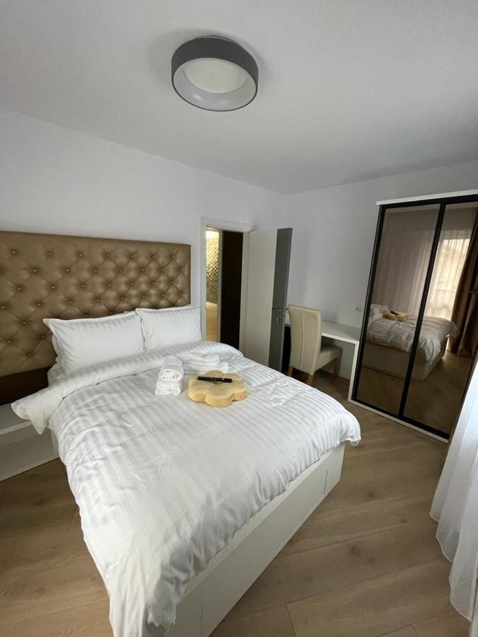 Adina Apartment