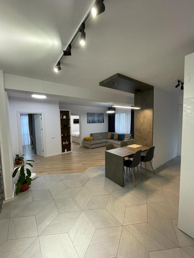 Apartment Adina Gura Humorului